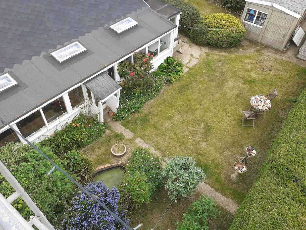 Sundial Cottage NWI Zewnętrze zdjęcie